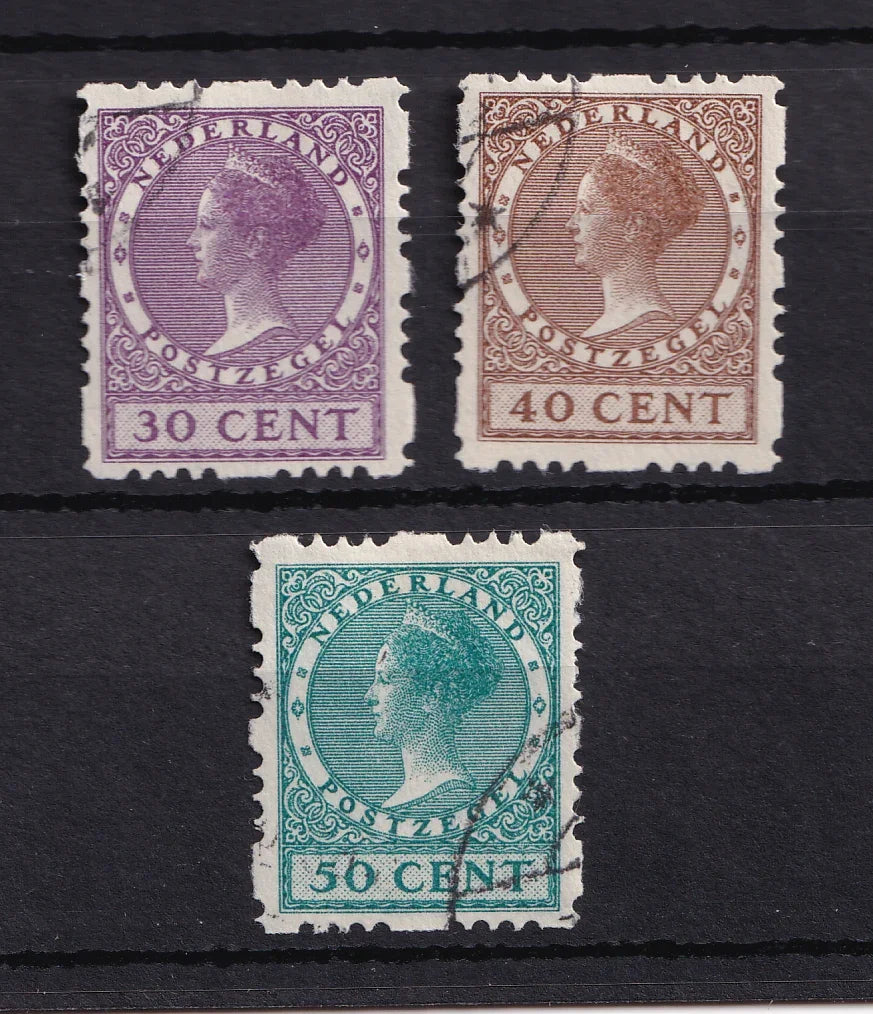 Pays-Bas 1924/1927 - Timbres roulette, sélection - Yvert n°147A, 149A et 150A