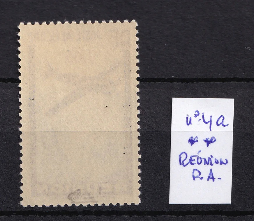 Réunion 1938 - Rare Variété Brun rouge et outremer, Signé Calves, sans charnière - Yvert PA n°4a