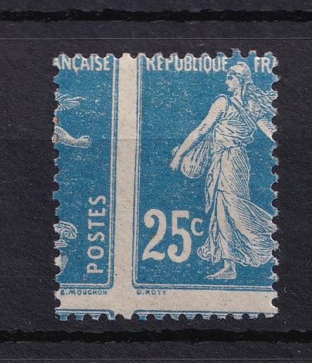 France 1907 - Signé Calves, variété piquage à cheval - Maury n°140t