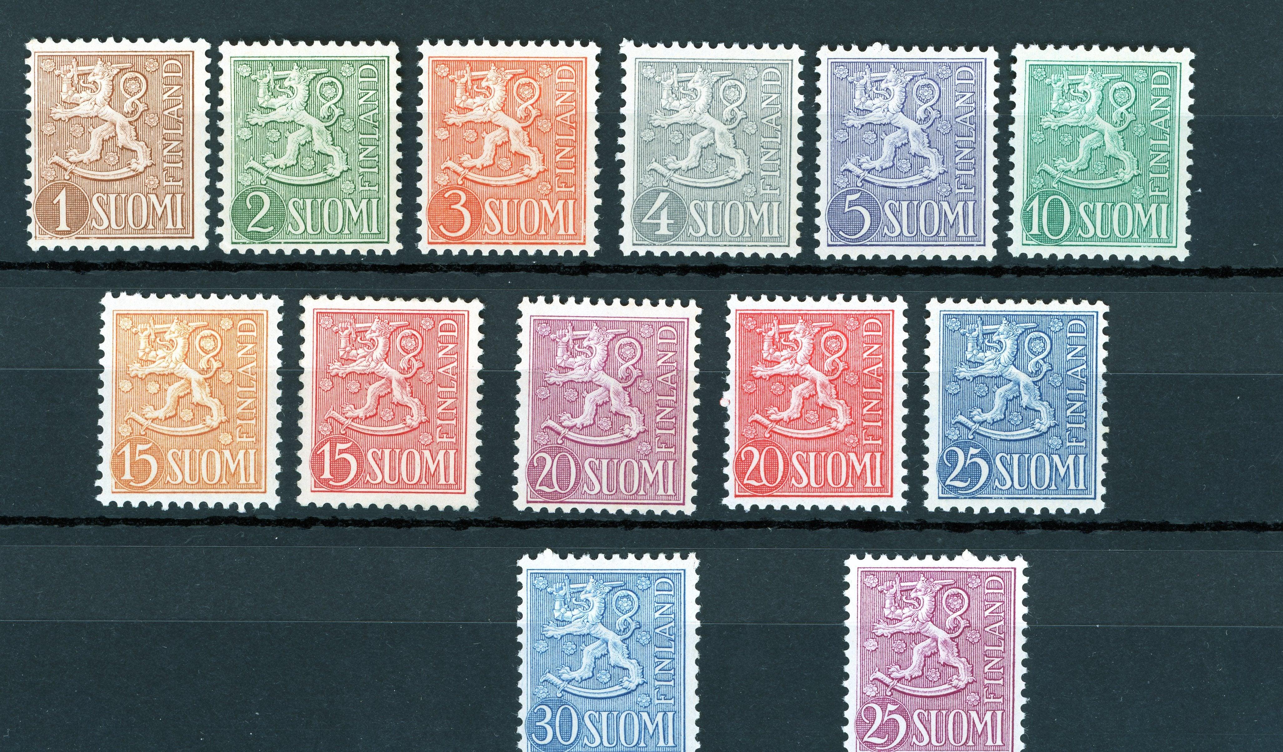 Finlande 1954/1959 - Série complète - Yvert n°408/415A et 480 - Timbres-Et-Passion