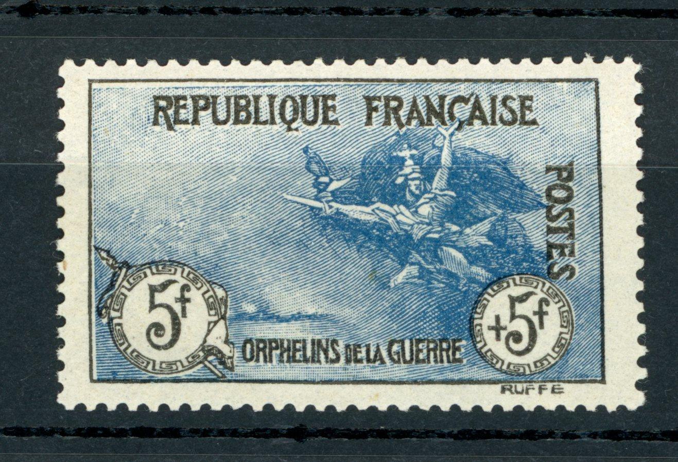 France 1917/1918 - Signé Calves, très bon centrage, Orphelin de guerre 5 + 5 - Yvert n°155 - Timbres-Et-Passion