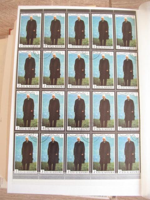 France - Importante Thématique sur le General De Gaulle - Timbres-Et-Passion