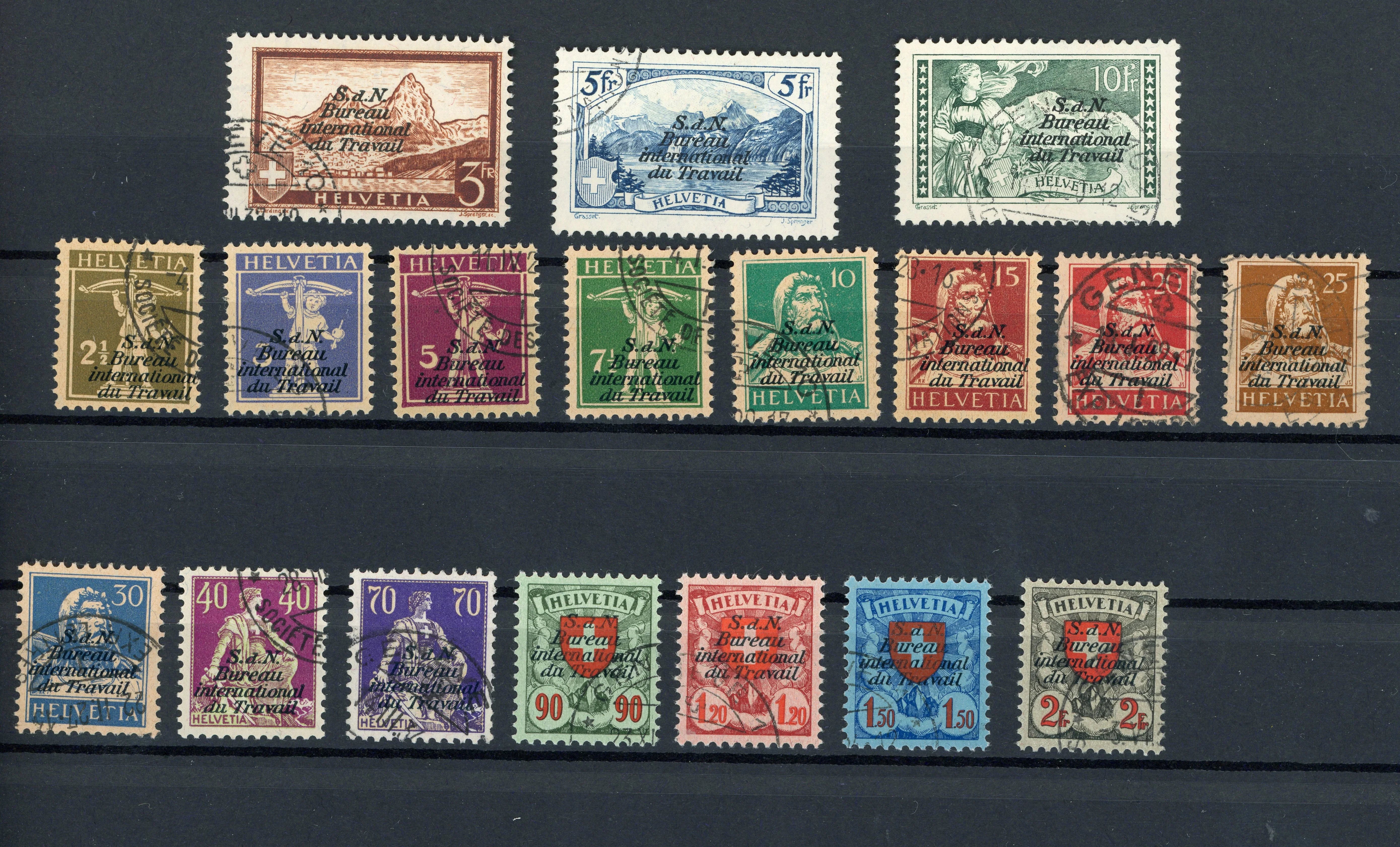 Suisse - Rare série complète des timbres services - Yvert n°62/77